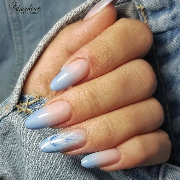 Cute Light Nail Designs For Women