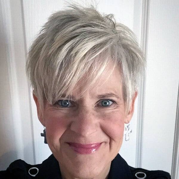 Cute Long Pixie Short Haircuts For Women Over 50