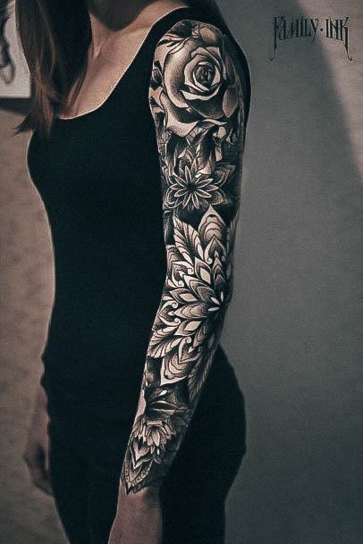 Cute Mandala Tattoo Designs For Women