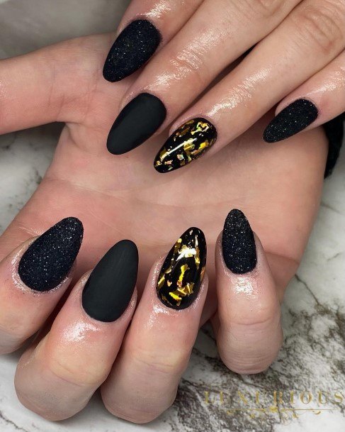 Cute Matte Black And Gold Nail Designs For Women