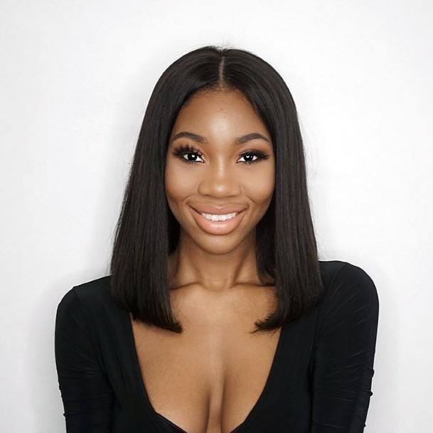 Cute Middle Part Long Hairstyles For Black Women