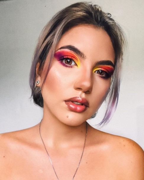 Cute Neon Makeup Looks For Women