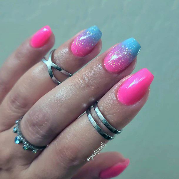Cute Pink Ombre With Glitter Nail Designs For Women