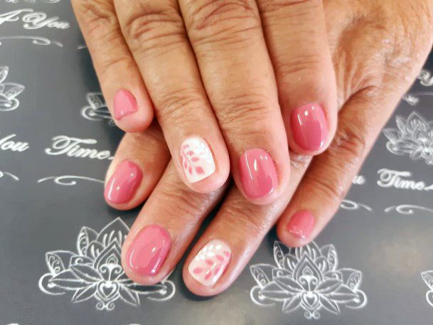 Cute Pinkwhite May Nails Inspiration For Ladies Short