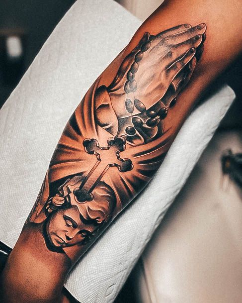 30 Best Rosary tattoo Design Ideas with Pictures for Men  Women   EntertainmentMesh