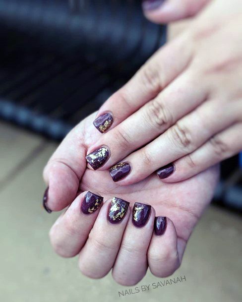 Cute Short Maroon Metalic Gold Nailart Ideas For Women