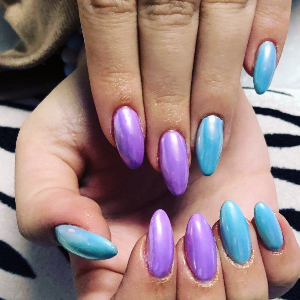 Cute Simple Blue And Purple Metalic Nail Ideas For Ladies
