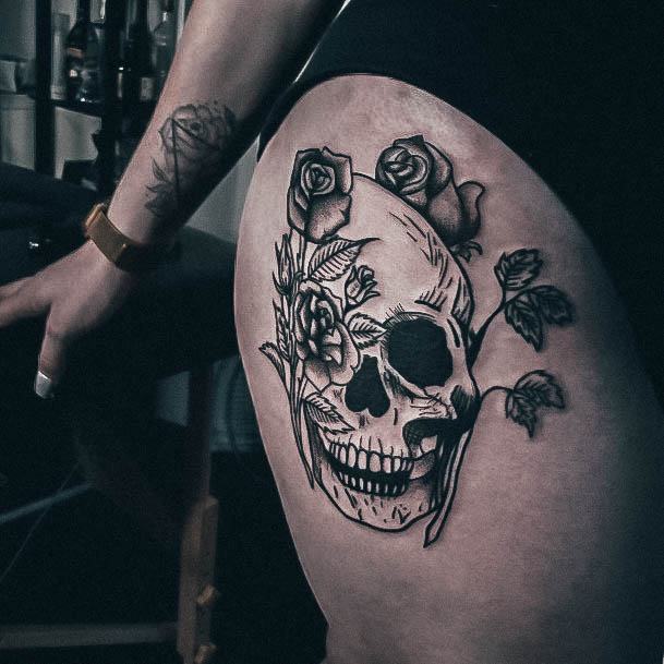 Cute Skull And Rose Tattoo Designs For Women