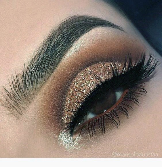 Cute Sparkles Eyeshadow Women