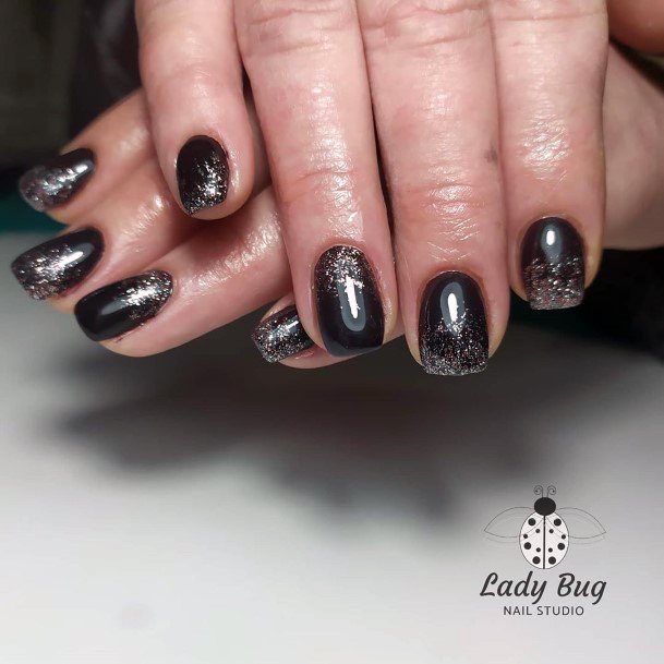 Cute Sparkly Short Black Ombre Nail Ideas For Women