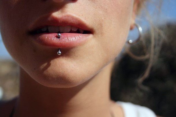 Cute Stylish Labret Lip Face Piercing Ideas For Women