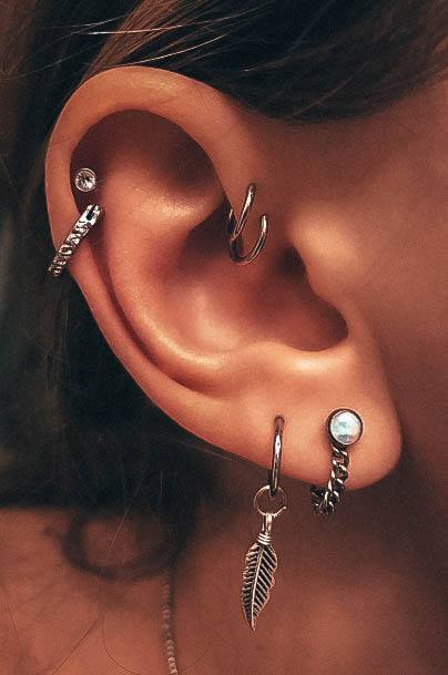 Cute Trendy Double Helix Sleek Double Forward Helix And Cute Ear Lobe Piercing Inspiration Ideas For Girls