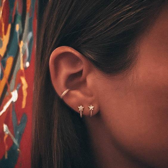 Cute Trendy Double Star Hoop And Conch Ear Piercing Ideas For Girls