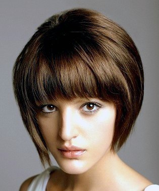 Cute Trendy Glossy Brunette Bob With Voluminous Bangs Hairstyle For Women