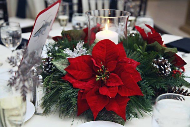 Cute Trendy Red Christmas Floral Wedding Decorations Ideas