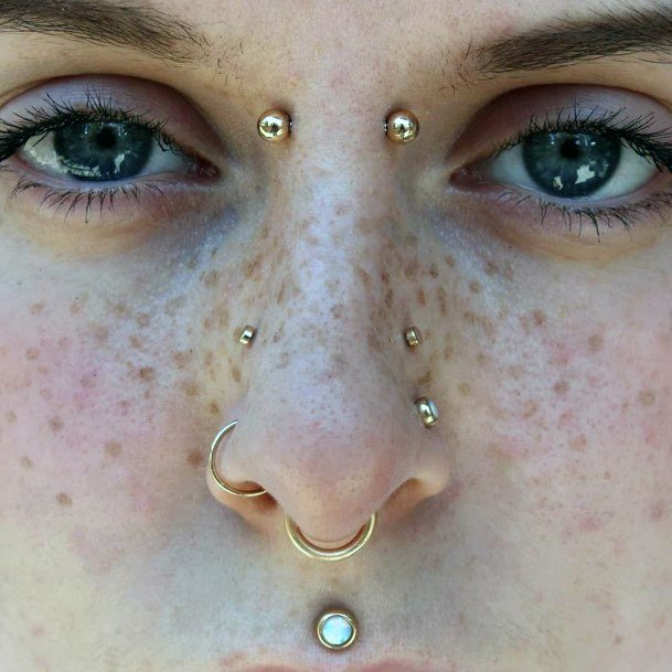 Cute Unique Reflecive Bridge Bar Nasallang Sleek Septum Nostril Hoop Beautiful White And Gold Piercing Ideas For Women