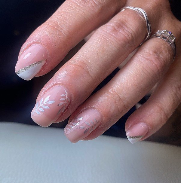 Cute White And Silver Nail Designs For Women