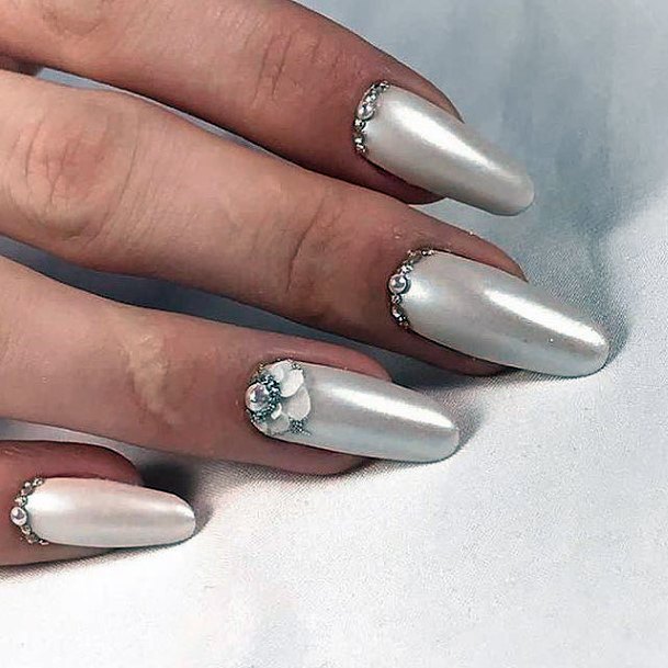 Cute White Prom Nail Designs For Women