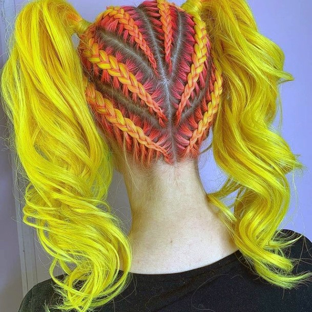 Cute Yellow Hairstyles Ideas For Women