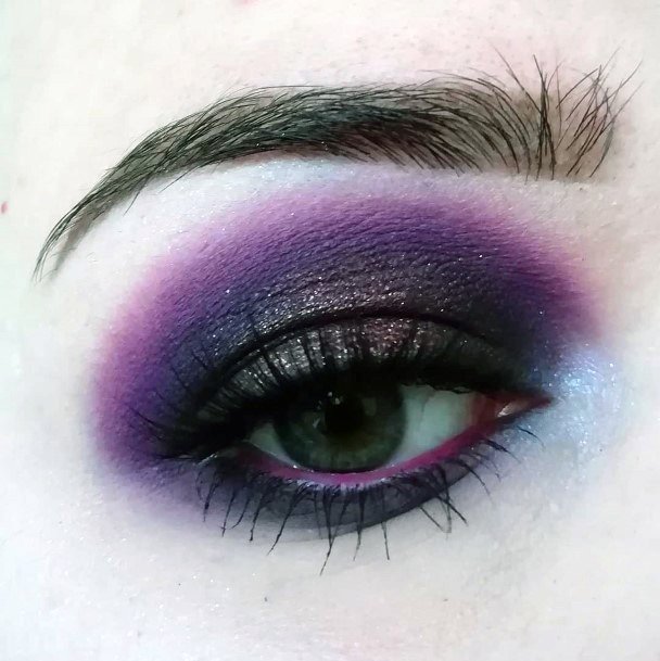 Dark Amethyst Womens Eyeshadow Art