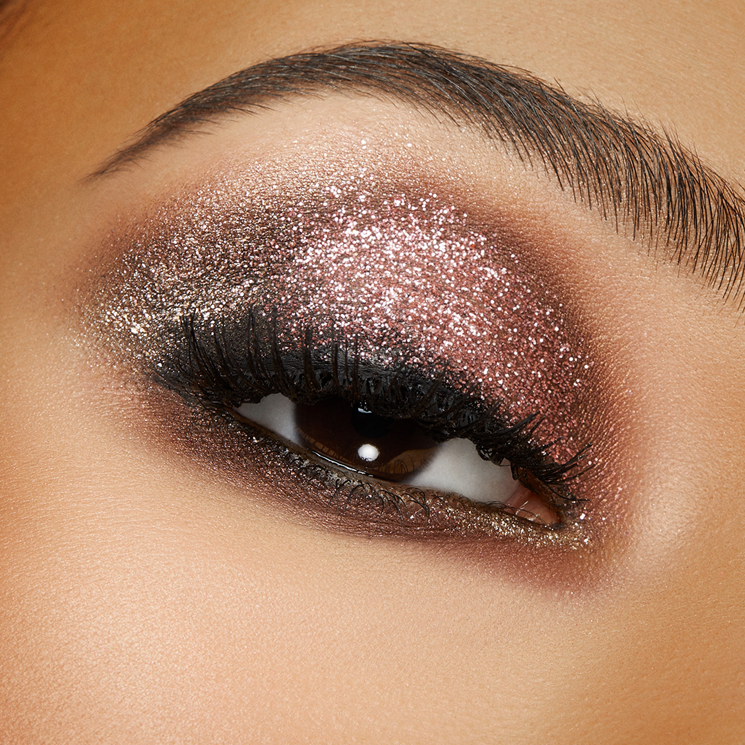 Dark And Shiny Rose Gold Makeup Looks Women