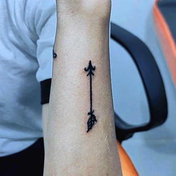 Dark Black Sharp Arrow Tattoo Womens Hands