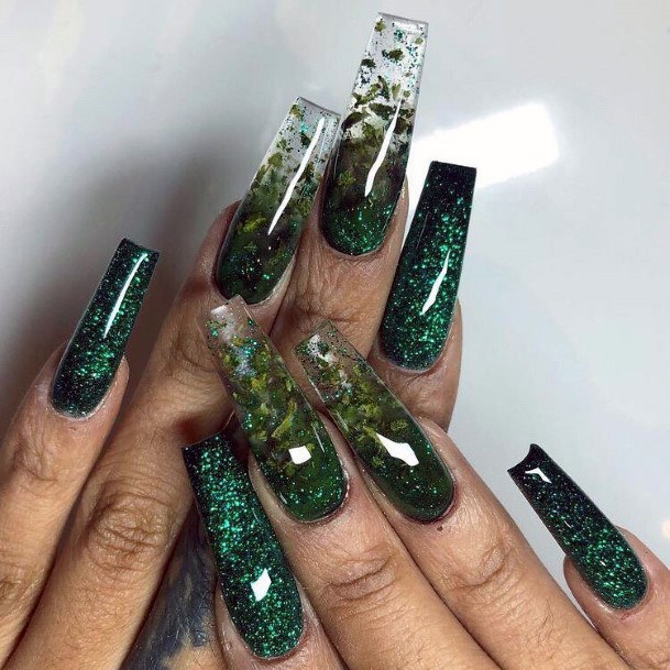 Dark Emerald Glitter Transparent Nails For Women