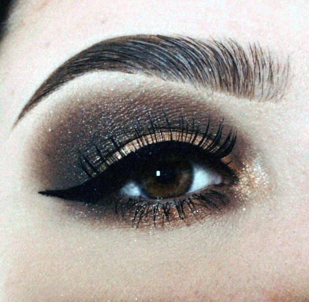 Dark Golden Brown Eyeshadow Women