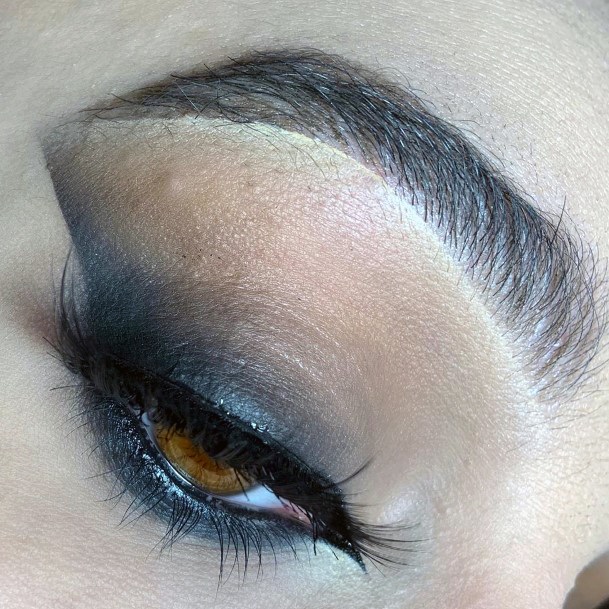 Top 50 Best Dark Eyeshadow Ideas For Women - Mysterious Makeup