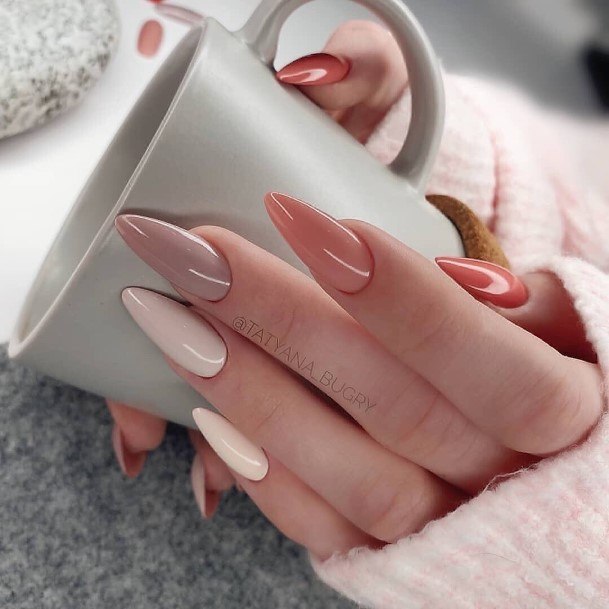 Date Womens Nail Ideas