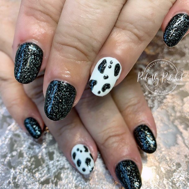 Dazzling Sparkly Black Nails Cow Print Design Ideas For Ladies