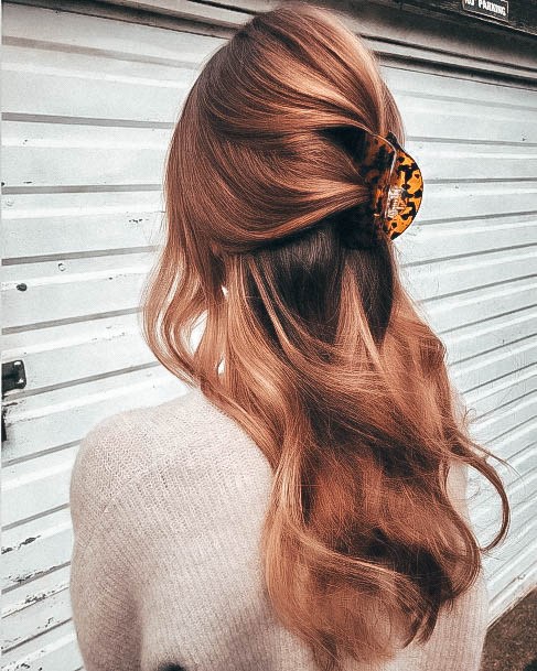 Decorative Fall Hairstyles On Female