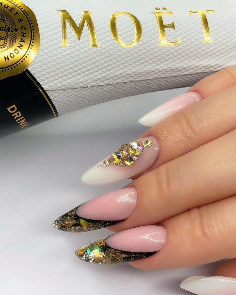 Decorative Gold Dress Nail On Female