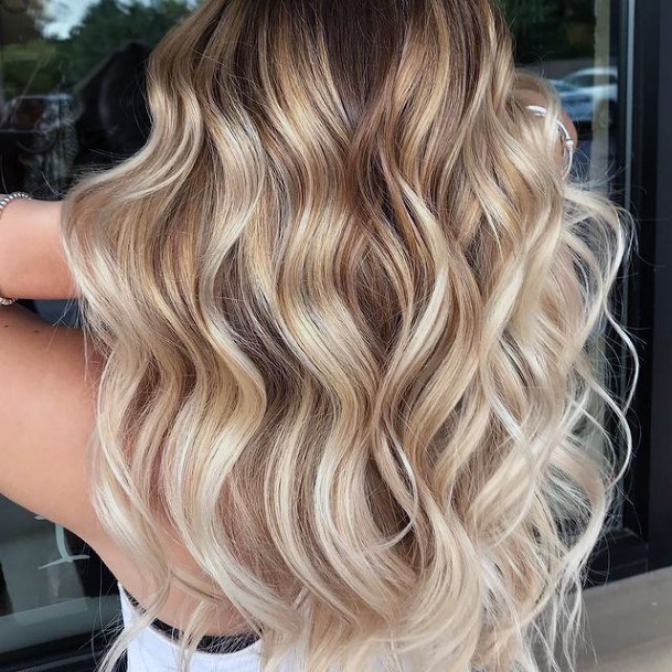 Decorative Looks For Womens Blonde Ombre Hairstyles