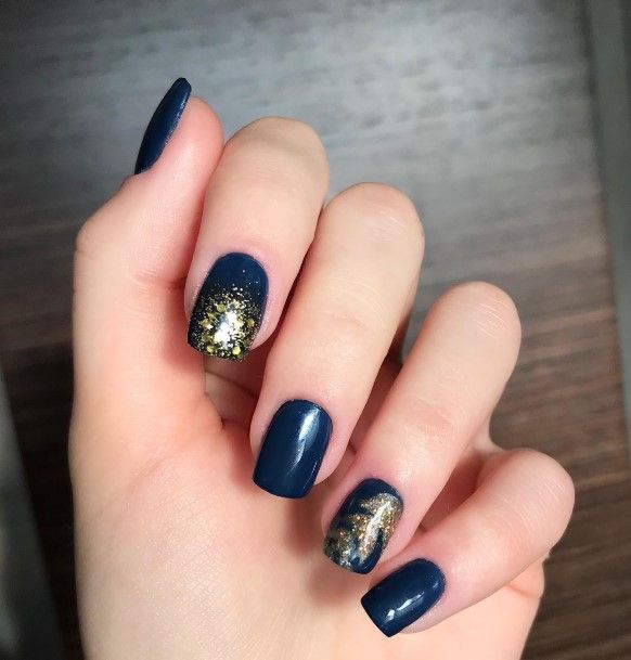 Top 100 Best Blue And Gold Nails For Women - Golden Fingernail Ideas