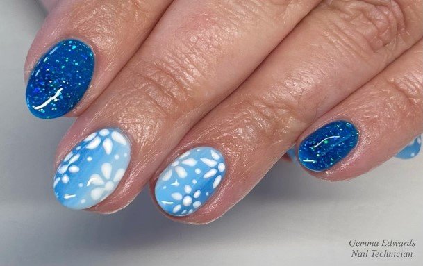 Decorative Looks For Womens Blue Ombre Nail