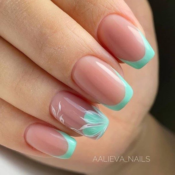 Decorative Looks For Womens Bright Nail