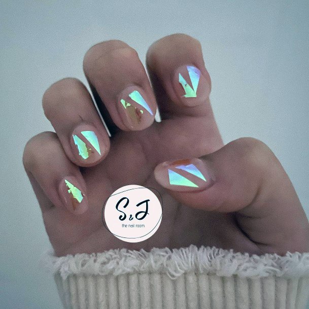 Decorative Looks For Womens Broken Shattered Glass Nail