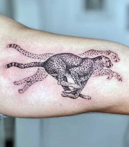 Decorative Looks For Womens Cheetah Tattoo