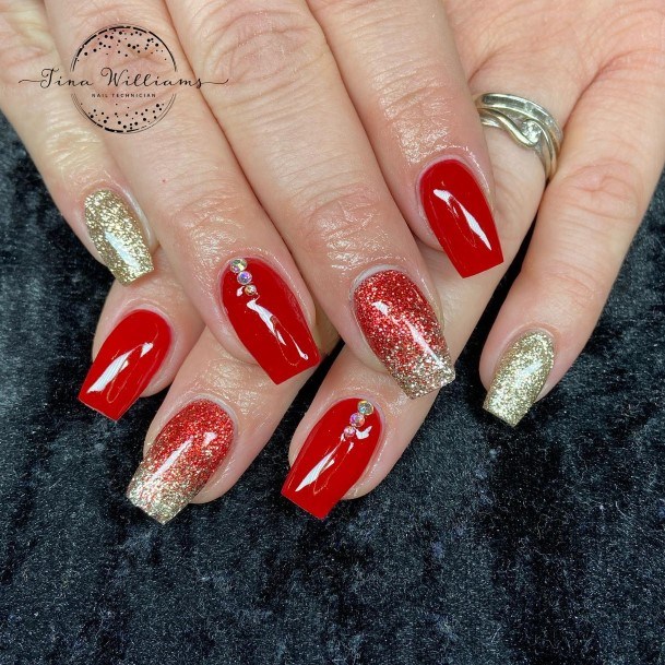 Decorative Looks For Womens Deep Red Nail