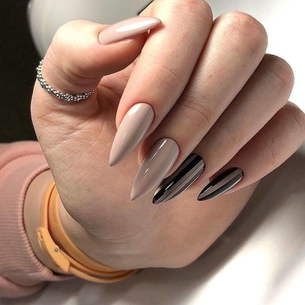 Decorative Looks For Womens Formal Nail