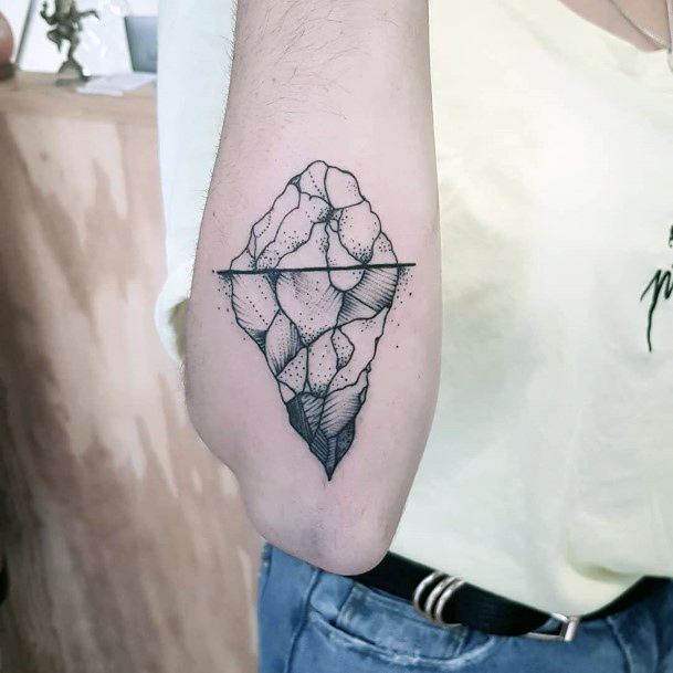 Decorative Looks For Womens Iceberg Tattoo