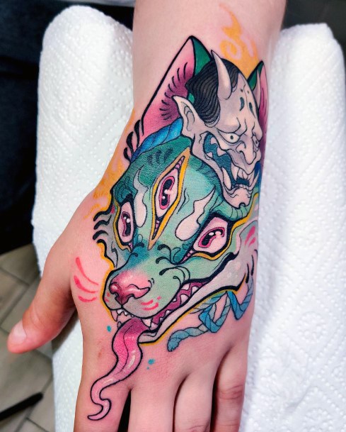 Decorative Looks For Womens Kitsune Tattoo