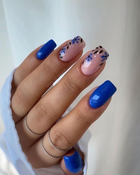 Decorative Looks For Womens Nail Art Blue Toned