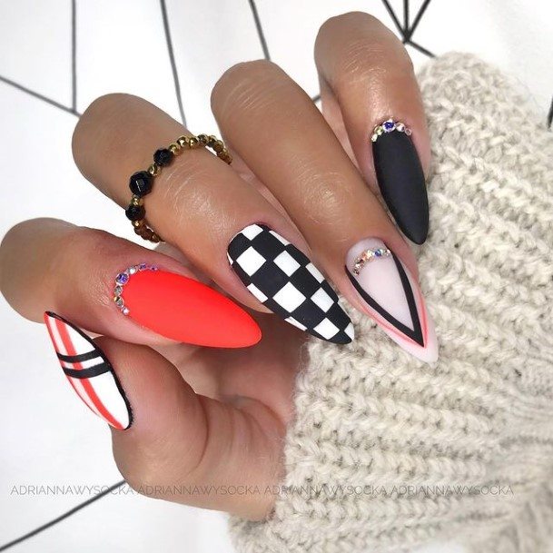 Decorative Looks For Womens Red And Black Nail