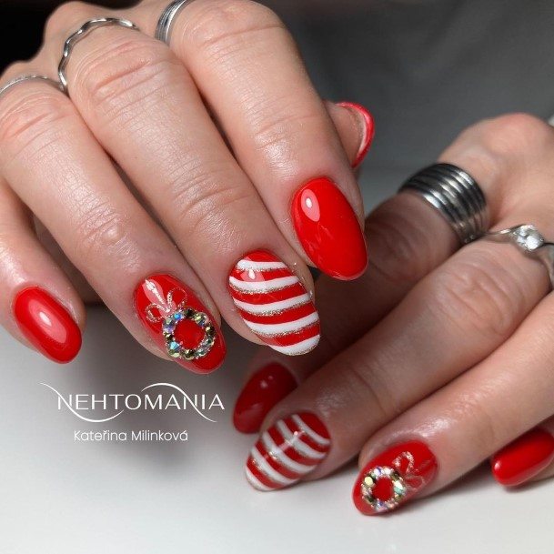 Decorative Looks For Womens Red With Diamond Rhinestones Nail