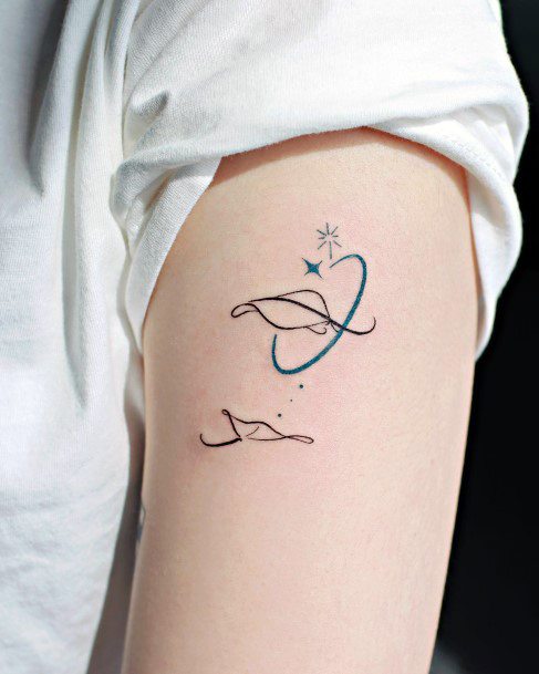 Decorative Looks For Womens Stingray Tattoo