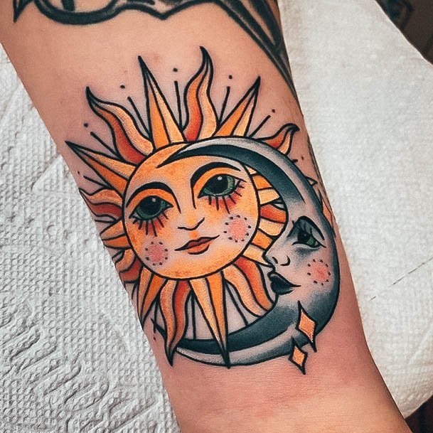 Decorative Looks For Womens Sun And Moon Tattoo