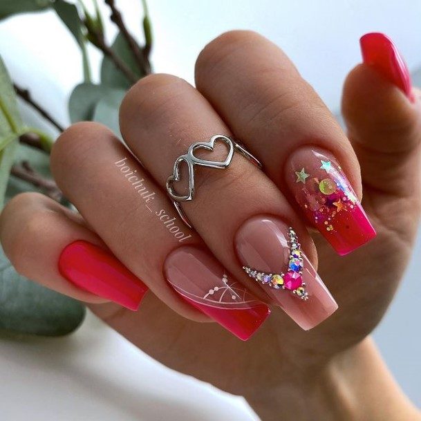 Decorative Red With Diamond Rhinestones Nail On Female