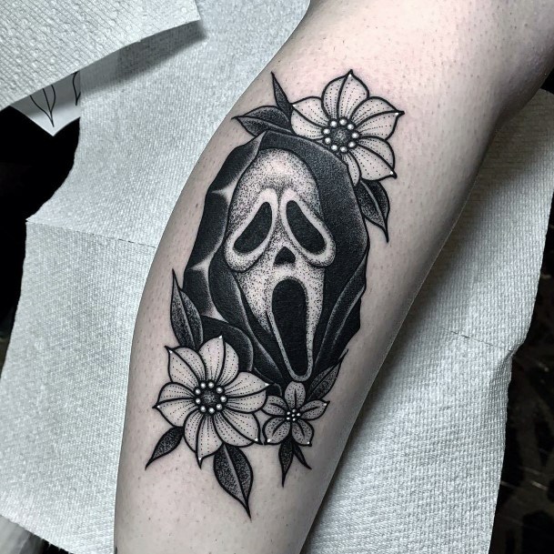 Decorative Scream Tattoo On Female